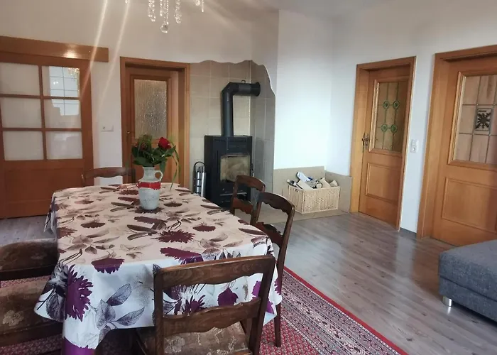 Ruhige Ferienwohnung Im Gutshaus