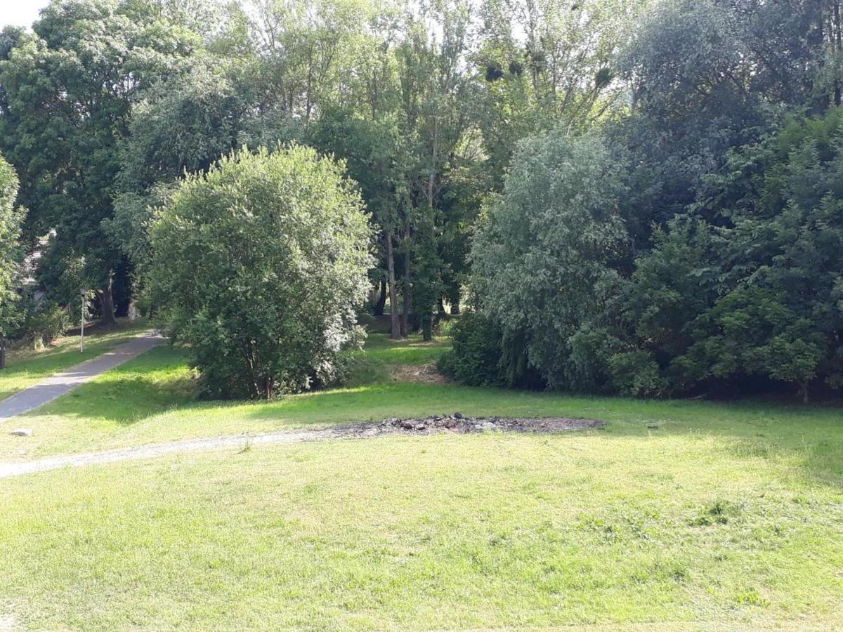 Apartment Ruhige Im Gutshaus *